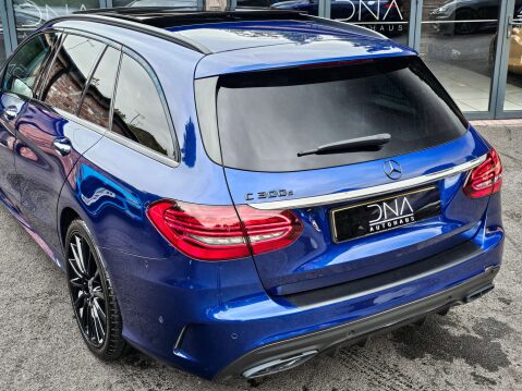 Mercedes-Benz C Class 2.0 C 300 AMG Line Night Edition Premium+ D Auto 5dr 9
