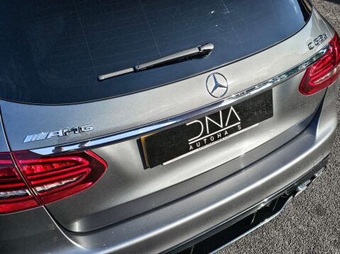 Mercedes-Benz C Class 4.0 AMG C 63 S Premium+ Auto 5dr 32
