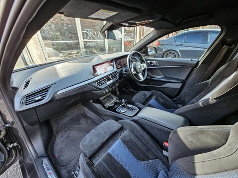BMW 1 Series 2.0 M135i xDrive Auto 4WD 5dr 5