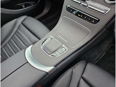 Mercedes-Benz GLC 2.0 GLC 300 AMG Line Premium+ D 4Matic Auto 4WD 5dr 26