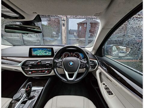 BMW 5 Series 2.0 520d xDrive SE Auto 4WD 5dr 60
