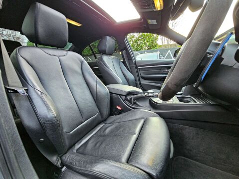 BMW 3 Series 3.0 340i M Sport Shadow Edition Auto 4dr 27