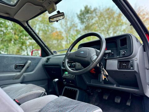 Ford Escort 1.6 Escort XR3 Injection 3dr 16