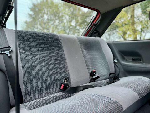 Ford Escort 1.6 Escort XR3 Injection 3dr 18