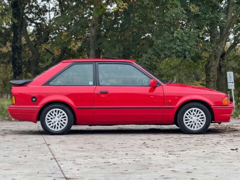 Ford Escort 1.6 Escort XR3 Injection 3dr 13