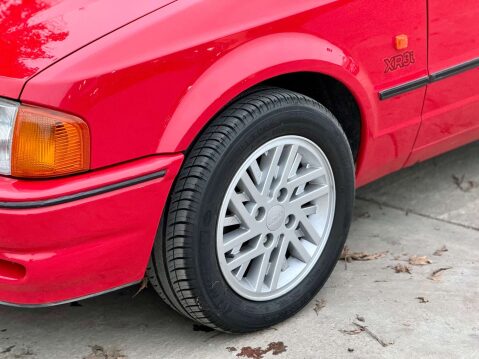 Ford Escort 1.6 Escort XR3 Injection 3dr 35