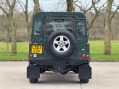 Land Rover Defender 2.2 Defender 110 TD 4WD 2dr 18