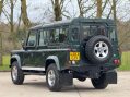 Land Rover Defender 2.2 Defender 110 TD 4WD 2dr 3
