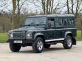 Land Rover Defender 2.2 Defender 110 TD 4WD 2dr 27