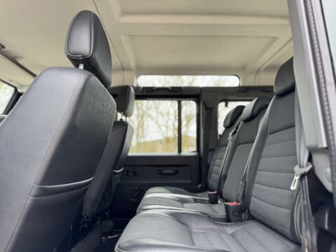 Land Rover Defender 2.2 Defender 110 TD 4WD 2dr 21