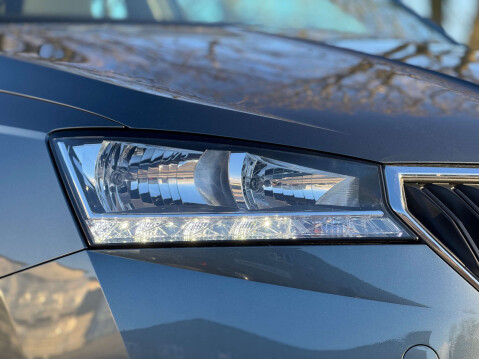 Skoda Fabia 1.0 Fabia SE MPI 5dr 11