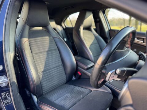 Mercedes-Benz A Class 1.6 A 180 AMG Line Exeutive Auto 5dr 4