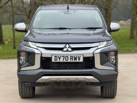 Mitsubishi L200 2.3 L200 Barbarian X DI-D Auto 4WD 5