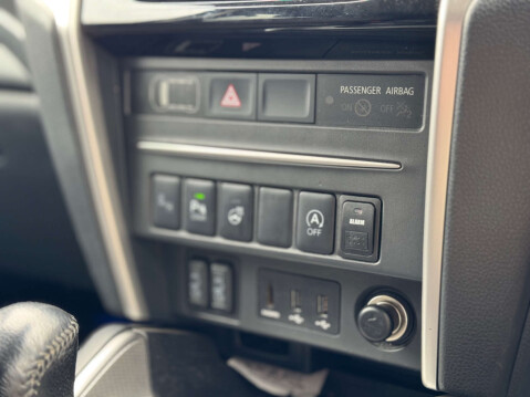Mitsubishi L200 2.3 L200 Barbarian X DI-D Auto 4WD 30