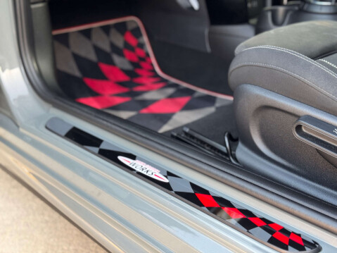 Mini Hatch 2.0 John Cooper Works 3dr 41
