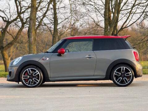 Mini Hatch 2.0 John Cooper Works 3dr 42