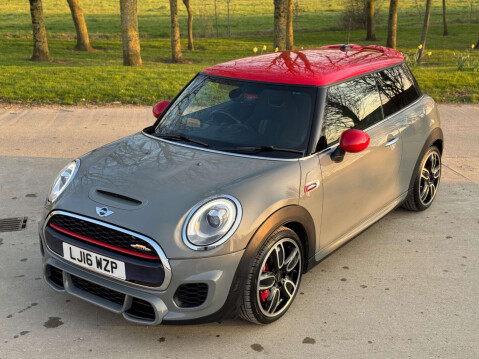 Mini Hatch 2.0 John Cooper Works 3dr 45