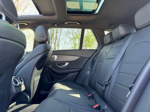Mercedes-Benz C Class 2.1 C250 D AMG Line Premium+ Auto 5dr 4