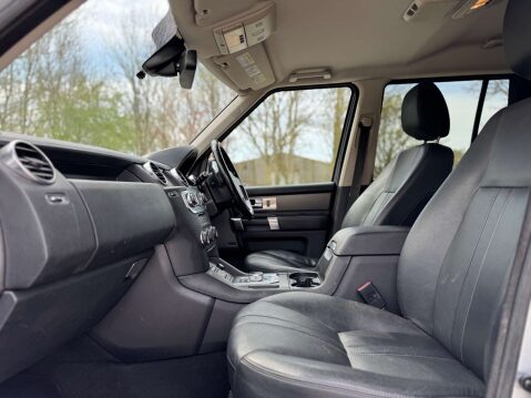 Land Rover Discovery 3.0 Discovery XS SDV6 Auto 4WD 5dr 14