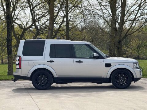 Land Rover Discovery 3.0 Discovery XS SDV6 Auto 4WD 5dr 23