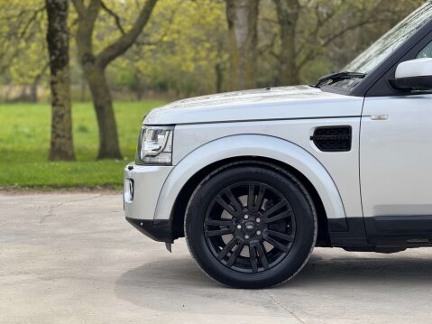 Land Rover Discovery 3.0 Discovery XS SDV6 Auto 4WD 5dr 34