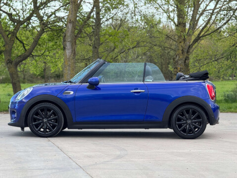 Mini Convertible 1.5 Cooper 2dr 41