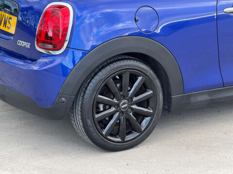 Mini Convertible 1.5 Cooper 2dr 16