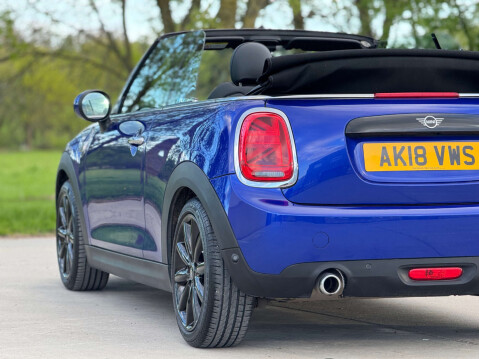 Mini Convertible 1.5 Cooper 2dr 24