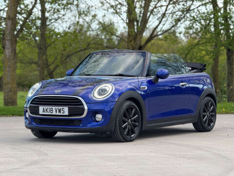 Mini Convertible 1.5 Cooper 2dr 42