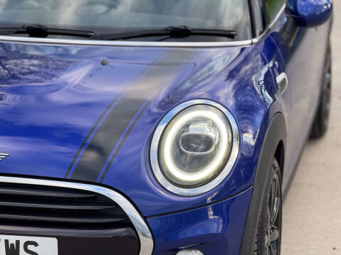 Mini Convertible 1.5 Cooper 2dr 44