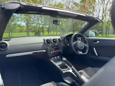 Audi TT 1.8 TT S Line TFSI 2dr 2