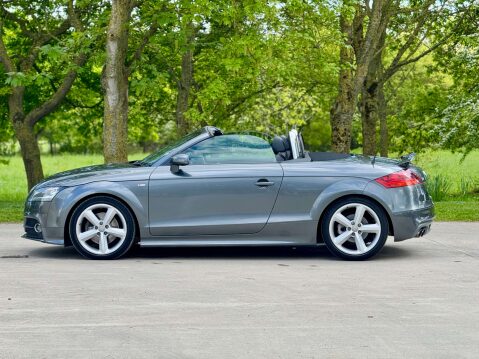 Audi TT 1.8 TT S Line TFSI 2dr 33