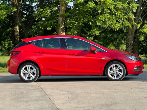 Vauxhall Astra 1.4 Astra SRi Nav T 5dr 11