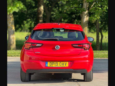 Vauxhall Astra 1.4 Astra SRi Nav T 5dr 21