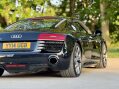 Audi R8 5.2 R8 Quattro V10 Semi-Auto 4WD 2dr 21