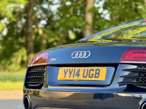 Audi R8 5.2 R8 Quattro V10 Semi-Auto 4WD 2dr 23