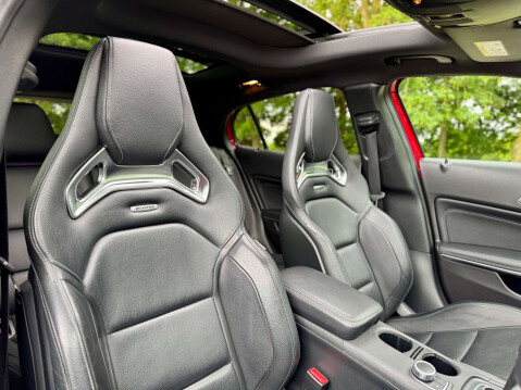 Mercedes-Benz GLA 2.0 GLA45 AMG 4Matic Auto 4WD 5dr 4