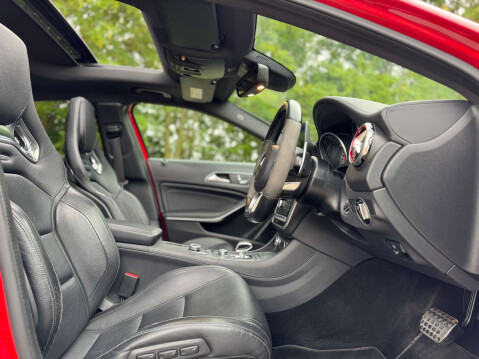 Mercedes-Benz GLA 2.0 GLA45 AMG 4Matic Auto 4WD 5dr 10