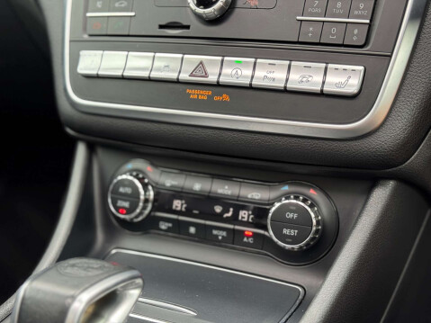 Mercedes-Benz GLA 2.0 GLA45 AMG 4Matic Auto 4WD 5dr 40