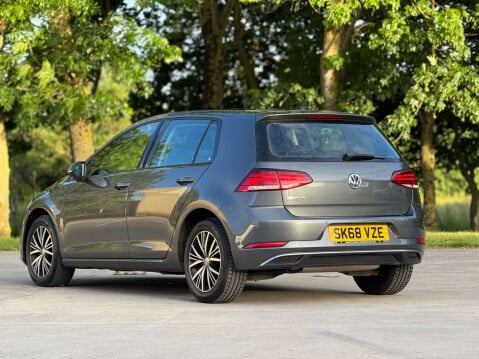 Volkswagen Golf 1.4 Golf SE Nav TSi BlueMotion Technology 5dr 3