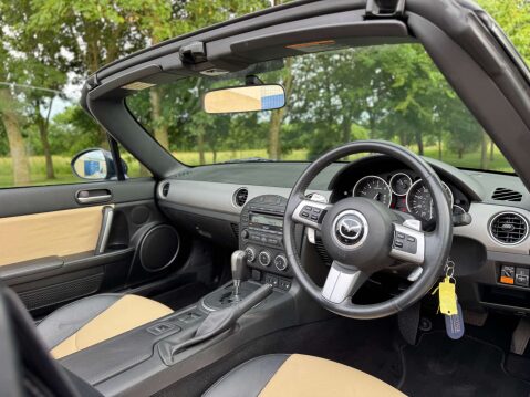 Mazda MX-5 2.0 MX-5 i Roadster Auto 2dr 15