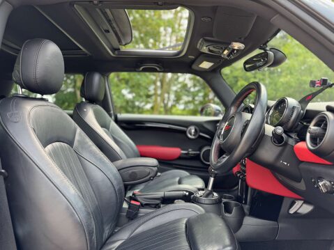Mini Hatch 2.0 Cooper S Auto 3dr 4