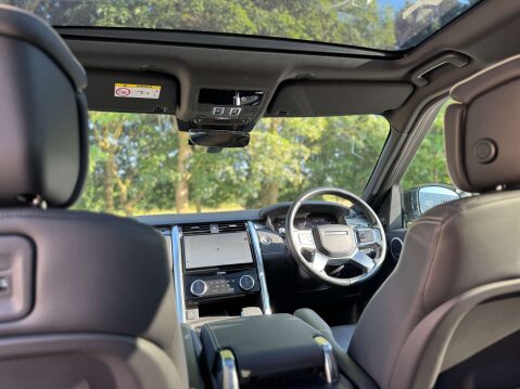 Land Rover Discovery 3.0 Discovery R-Dynamic HSE D MHEV Auto 4WD 5dr 2