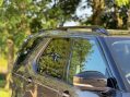 Land Rover Discovery 3.0 Discovery R-Dynamic HSE D MHEV Auto 4WD 5dr 9