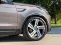 Land Rover Discovery 3.0 Discovery R-Dynamic HSE D MHEV Auto 4WD 5dr 11