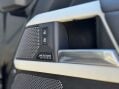 Land Rover Defender 3.0 Defender X-Dynamic HSE D MHEV A 4WD 5dr 15