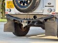 Land Rover Defender 2.2 Defender 90 XS Hard Top TD 4WD 5dr 32