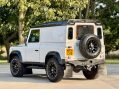 Land Rover Defender 2.2 Defender 90 XS Hard Top TD 4WD 5dr 26