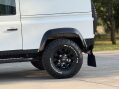 Land Rover Defender 2.2 Defender 90 XS Hard Top TD 4WD 5dr 47