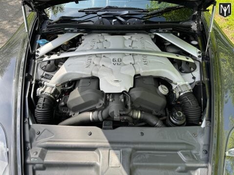 Aston Martin DBS 6.0 V12 93